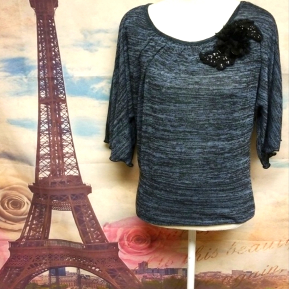BCX top with flower detail